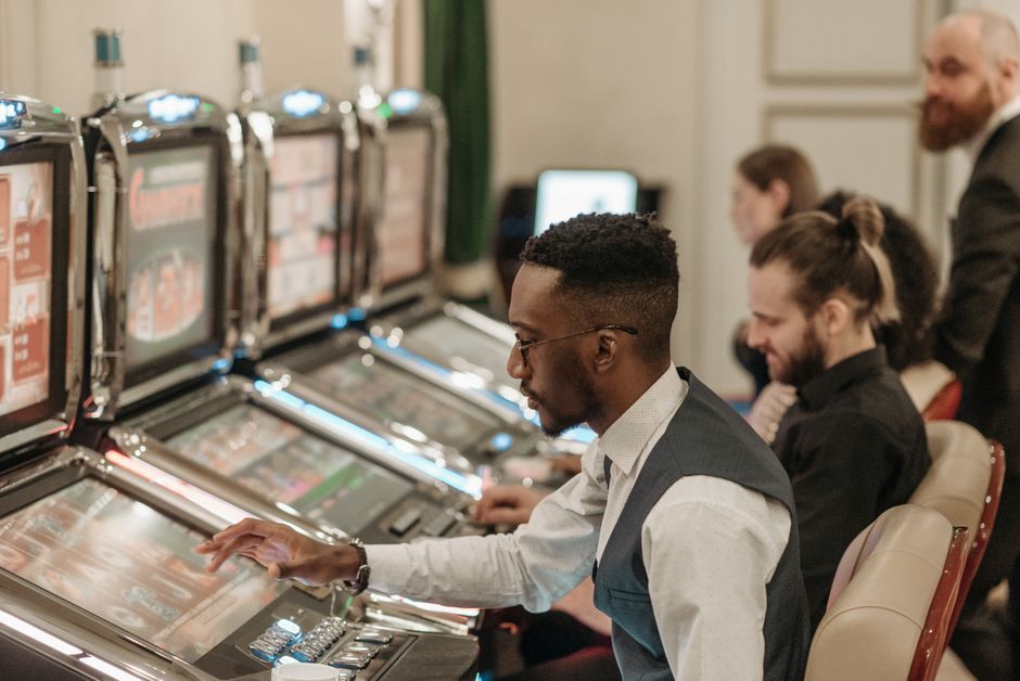 Slot Gacor: Strategi Profesional Mengenali dan Memanfaatkan Pola Kemenangan